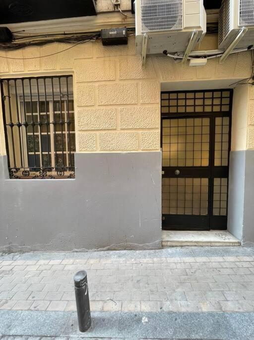 New Piso Centrico 7Pax A 2 Min Andando De Gran Via Apartment Madrid Luaran gambar